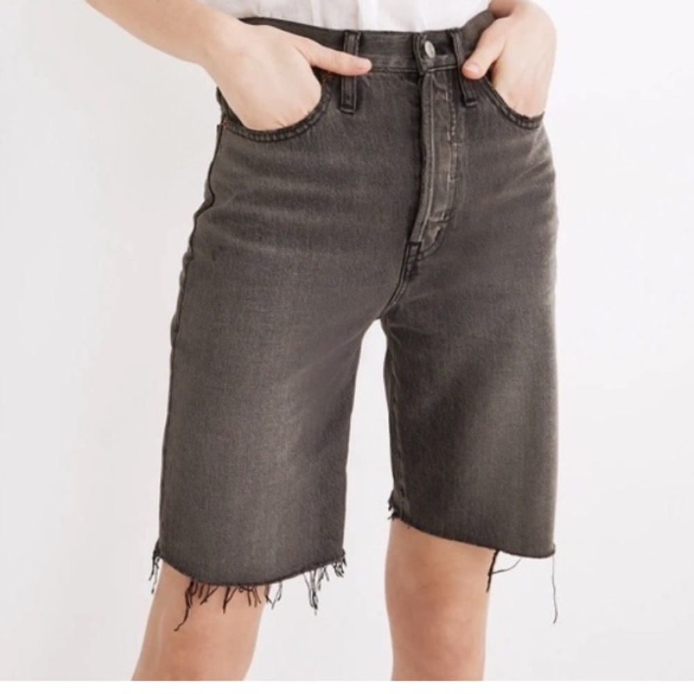 Madewell | High-Rise Long Denim Shorts in Bronxdale Wash Size 25 Style MC657